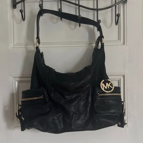 Michael Kors Black Leather Shoulder Bag - Picture 1 of 7